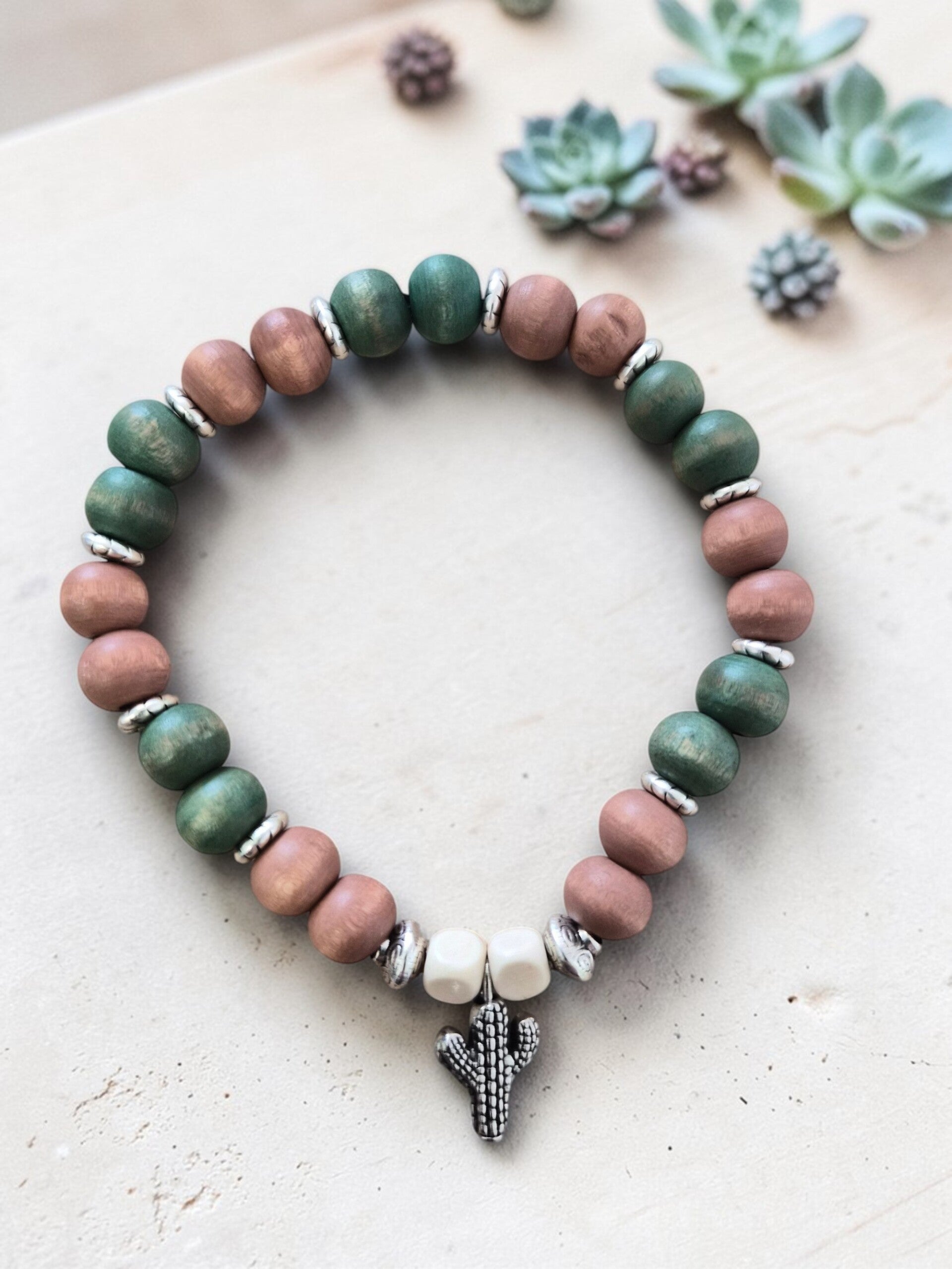 Bracelet avec pendentifs
