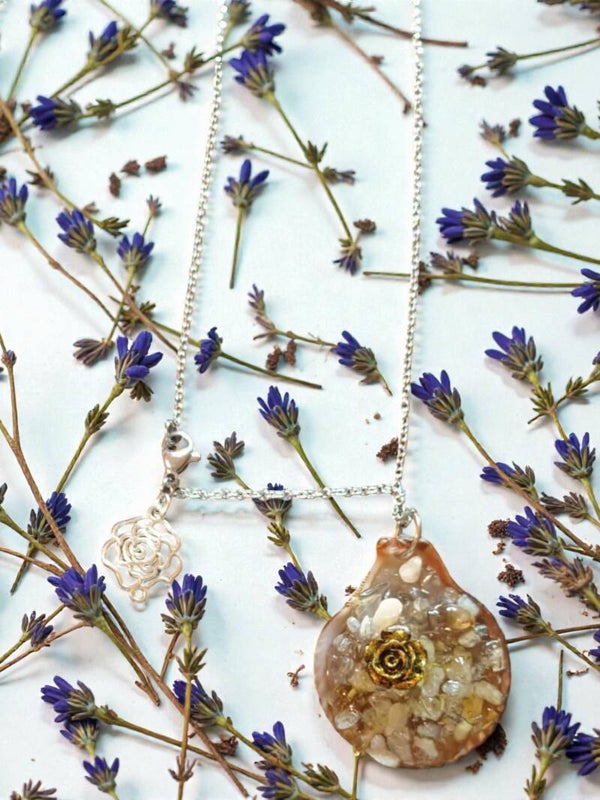 Collier rose