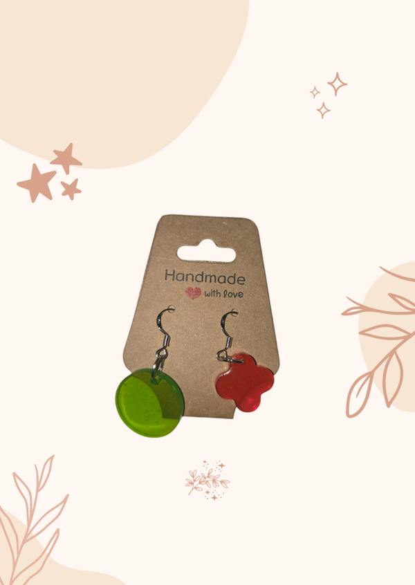 Boucle d'oreilles bicolores asymétrique