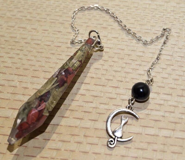 Pendule en jaspe rouge et tourmaline