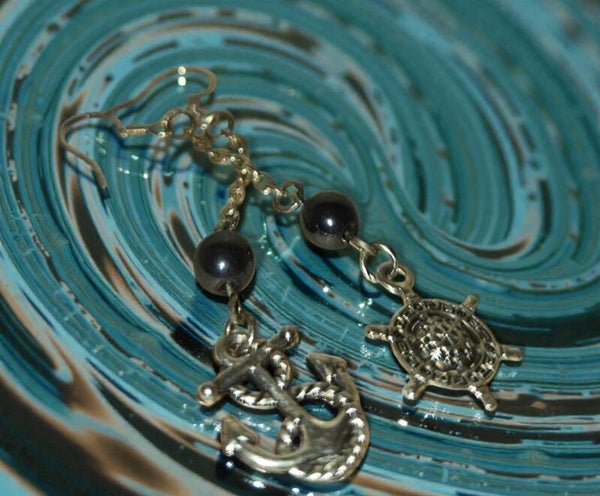 Boucle d'oreille marin