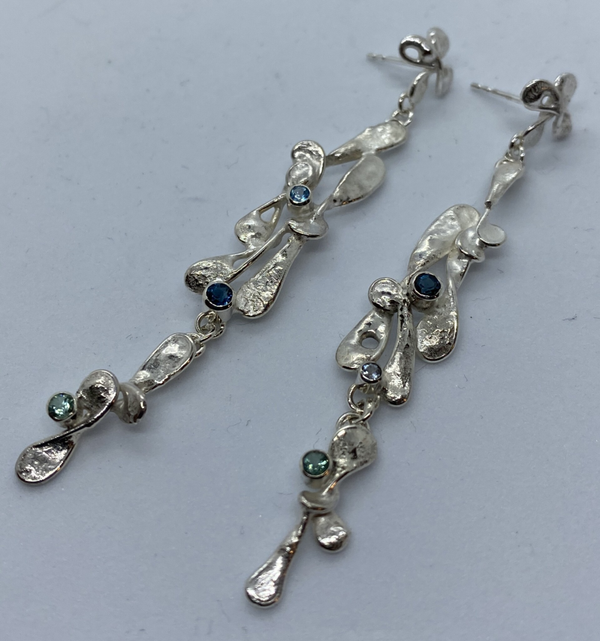 Lange zilveren oorhangers 