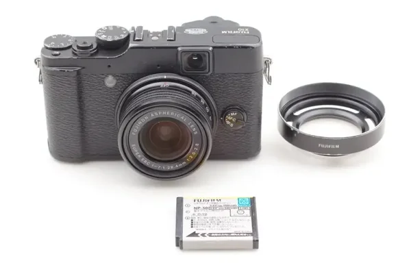 Fujifilm X Series X10 12.0MP Digital Camera Black