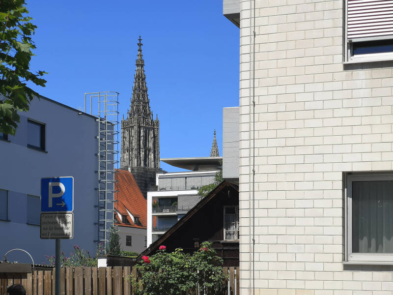Gothic Grandeur, Contemporary Banality