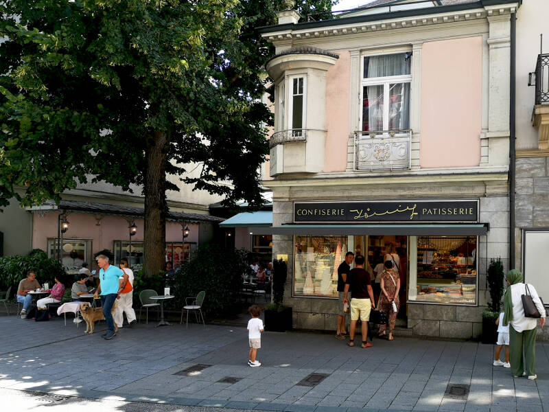 CONFISERIE - KÖNIG - PATISSERIE 