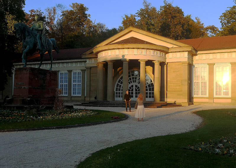 Der Kursaal Bad Cannstatt am Königsplatz 1/II