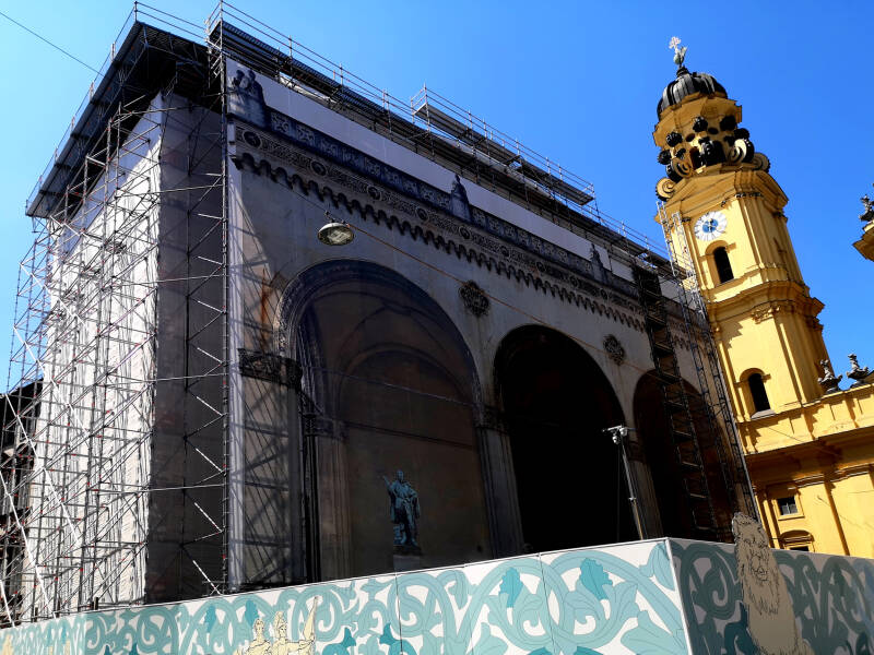 Baustelle Geschichte – Die Renovierung der Feldherrenhalle – München 2026 IV