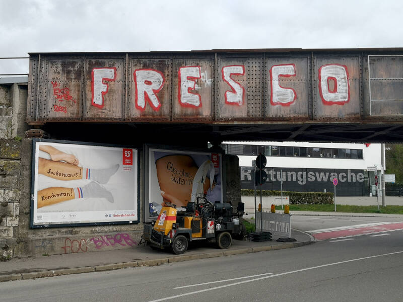 FRESCO Eisenbahnbrücke 2023, Stuttgarter Straße