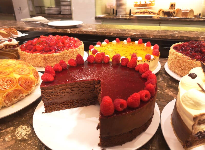 Mitten im Tortenparadies Kaffe König BB