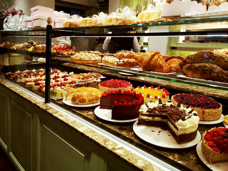 Kaffe König Torten &amp; KuchenTheke 