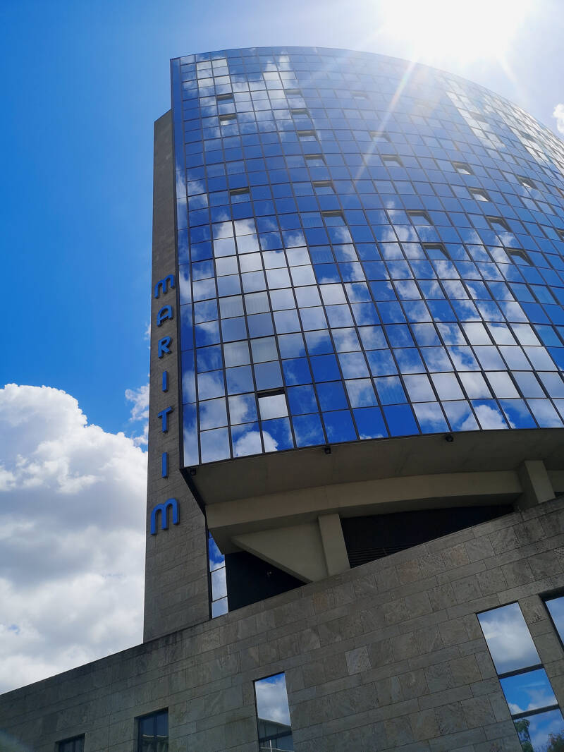 Maritim Hotel &amp; Clouds