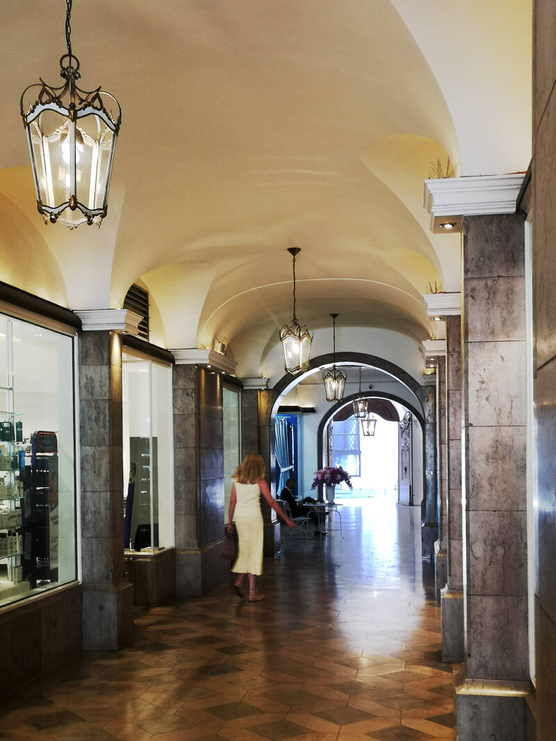 Preysing Palais, Munich