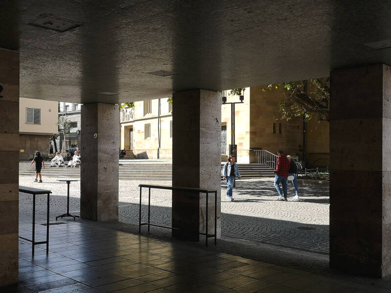 Passage in Richtung Schloßkirche 