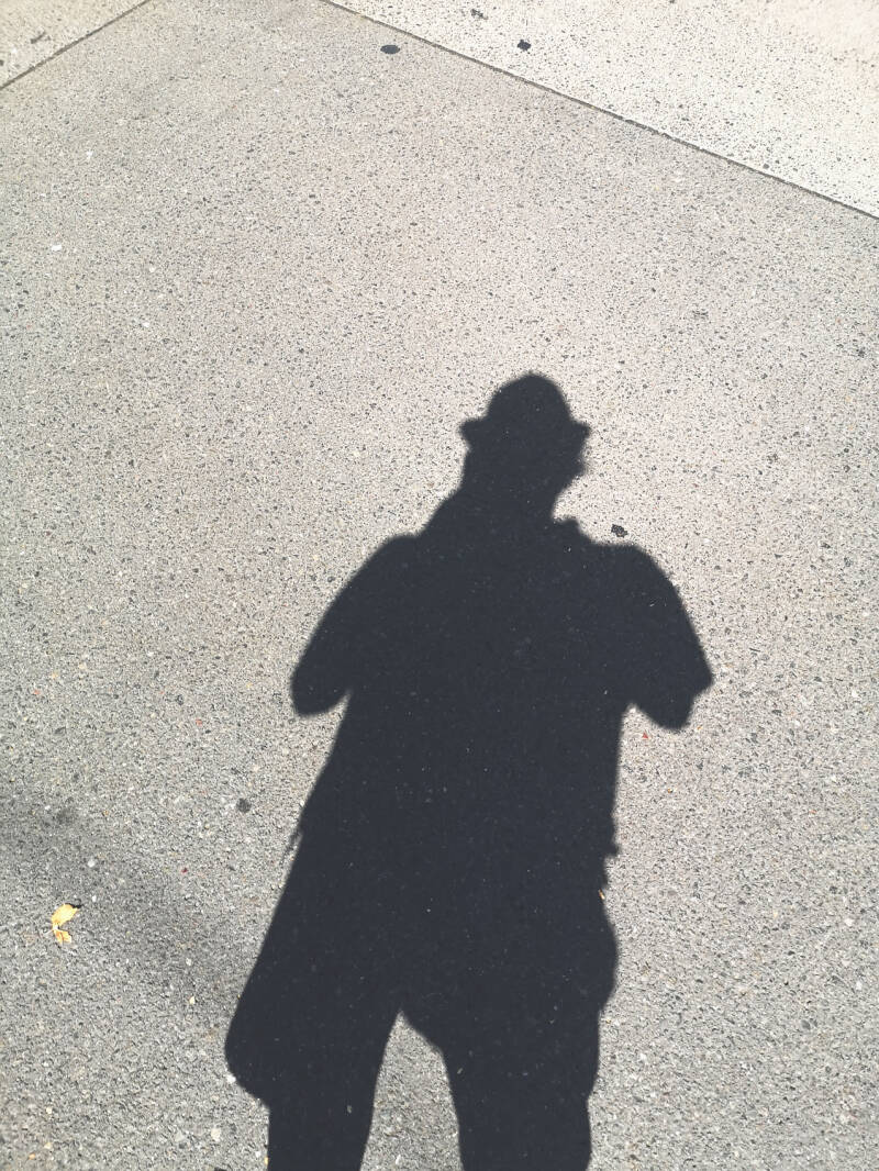 Photographer’s Shadow – auf Baden-Badener Pflaster 