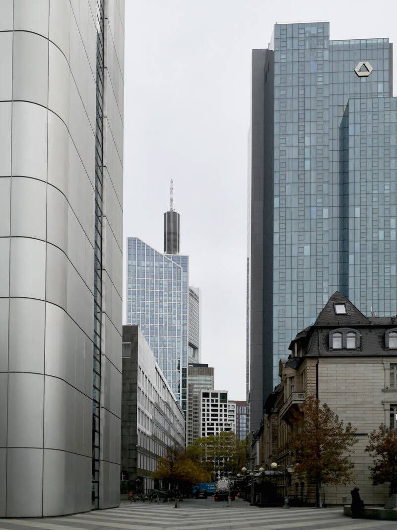 DB Silver &amp; Dresdner Bank Tower 