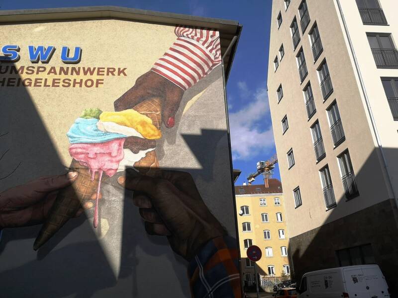 „Ice Cream – Crash of Cultures“ | SWU-Umspannwerk Heigeleshof, Ulm / II
