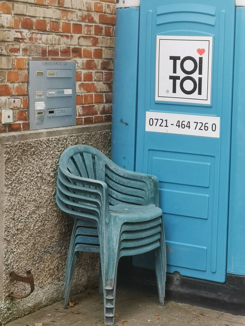 TOITOI 