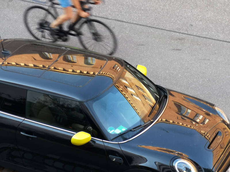 Werk I im Cooper-Dach – Reflex &amp; Radfahrer