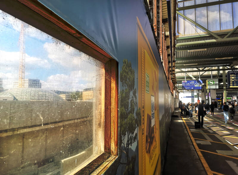 Willkommen in Stuttgart HBF 2