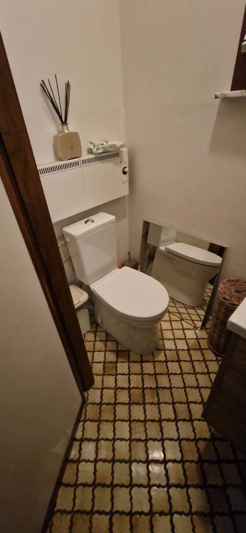 download-1-standard.jpg