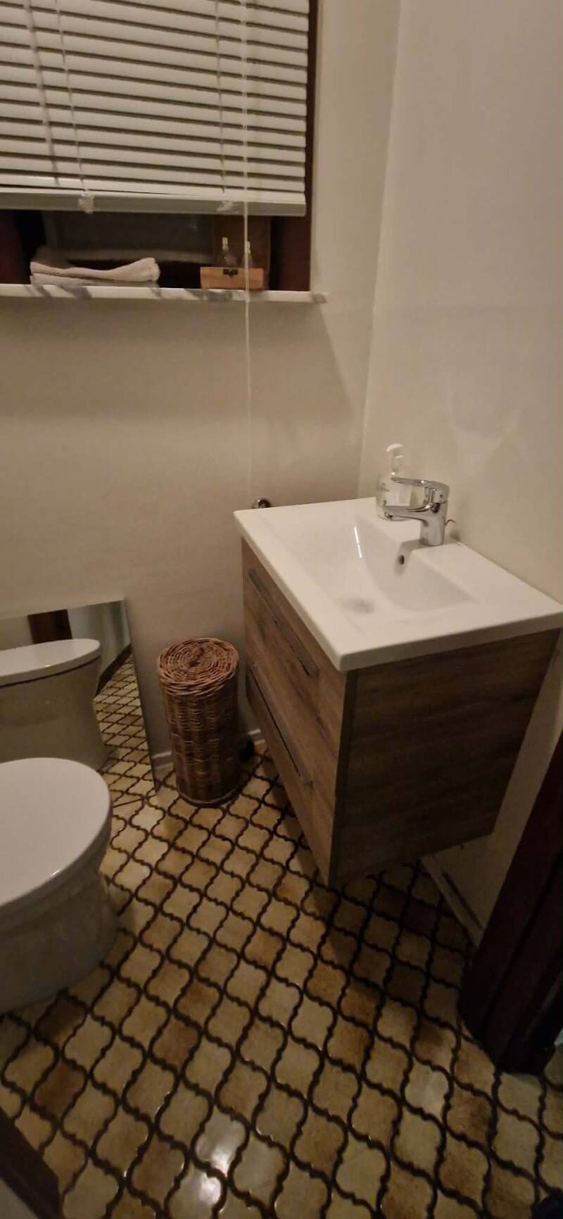 download-2-standard.jpg