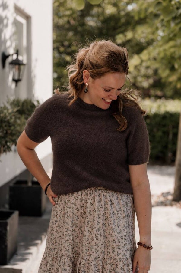 La Flor top korte mouw - bruin