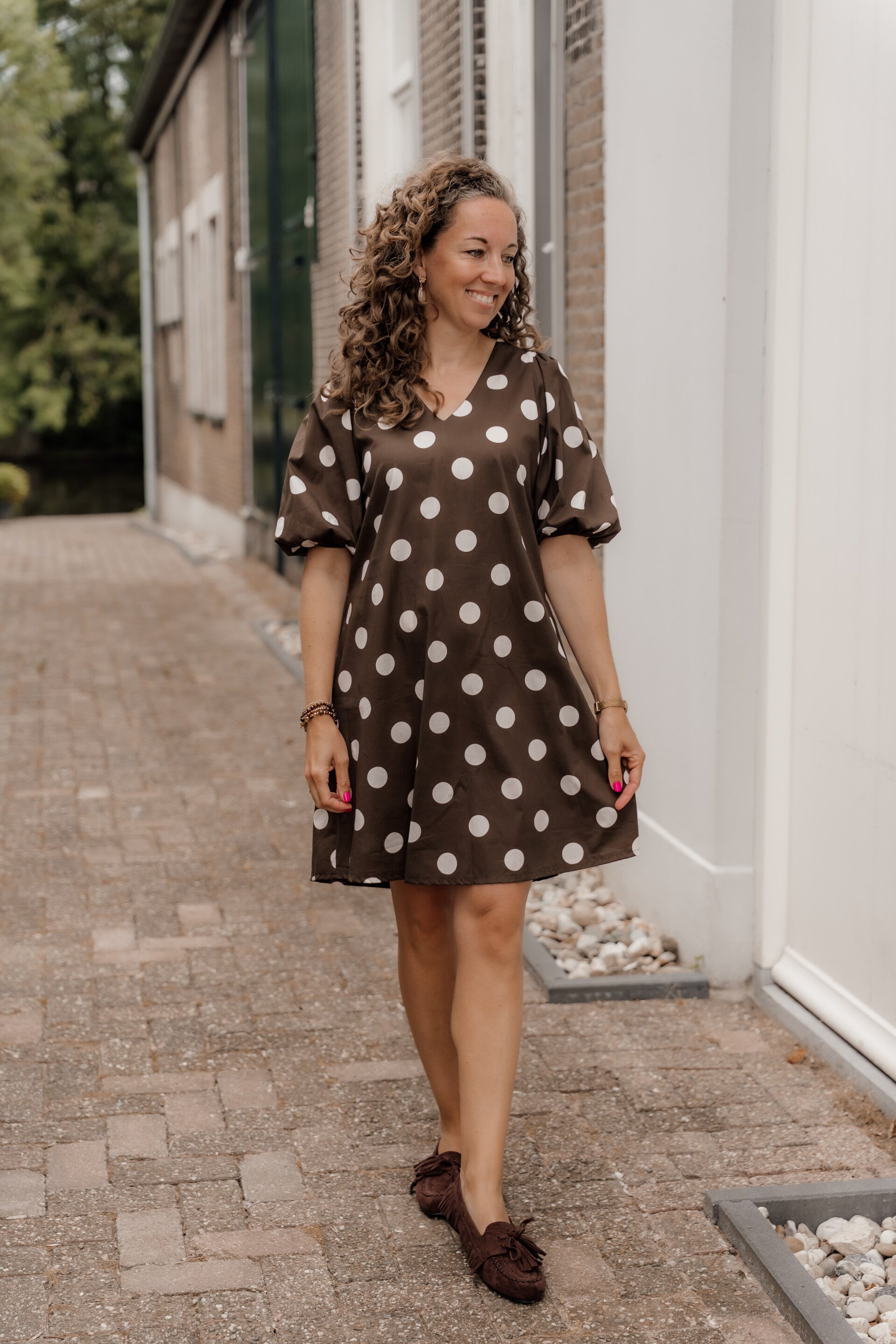 Azzurro jurk pofmouw polkadot bruin