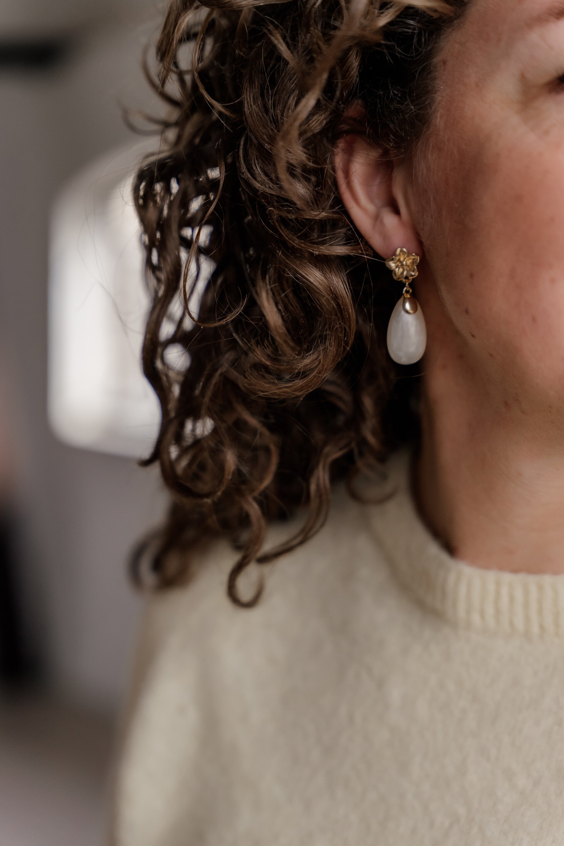 La Flor oorbellen parel bloem ovaal - wit