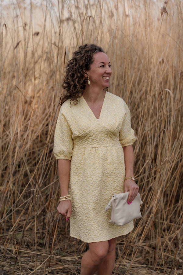 Azzurro jurk bloemmotief - lichtgeel