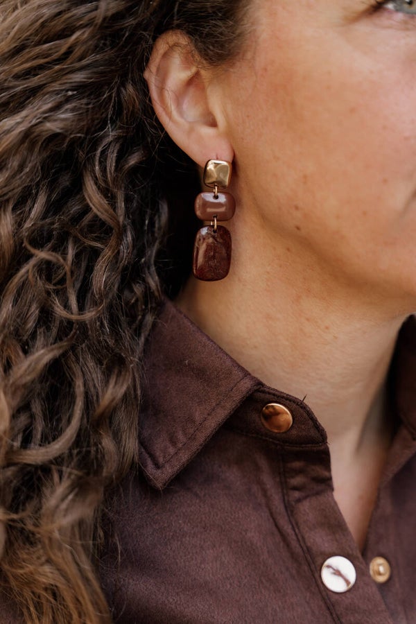 La Flor oorbellen - bruin