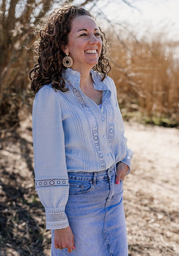 La Flor blouse broderie - licht blauw