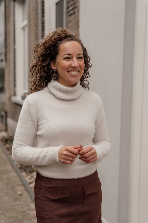 La Flor fluffy top met col