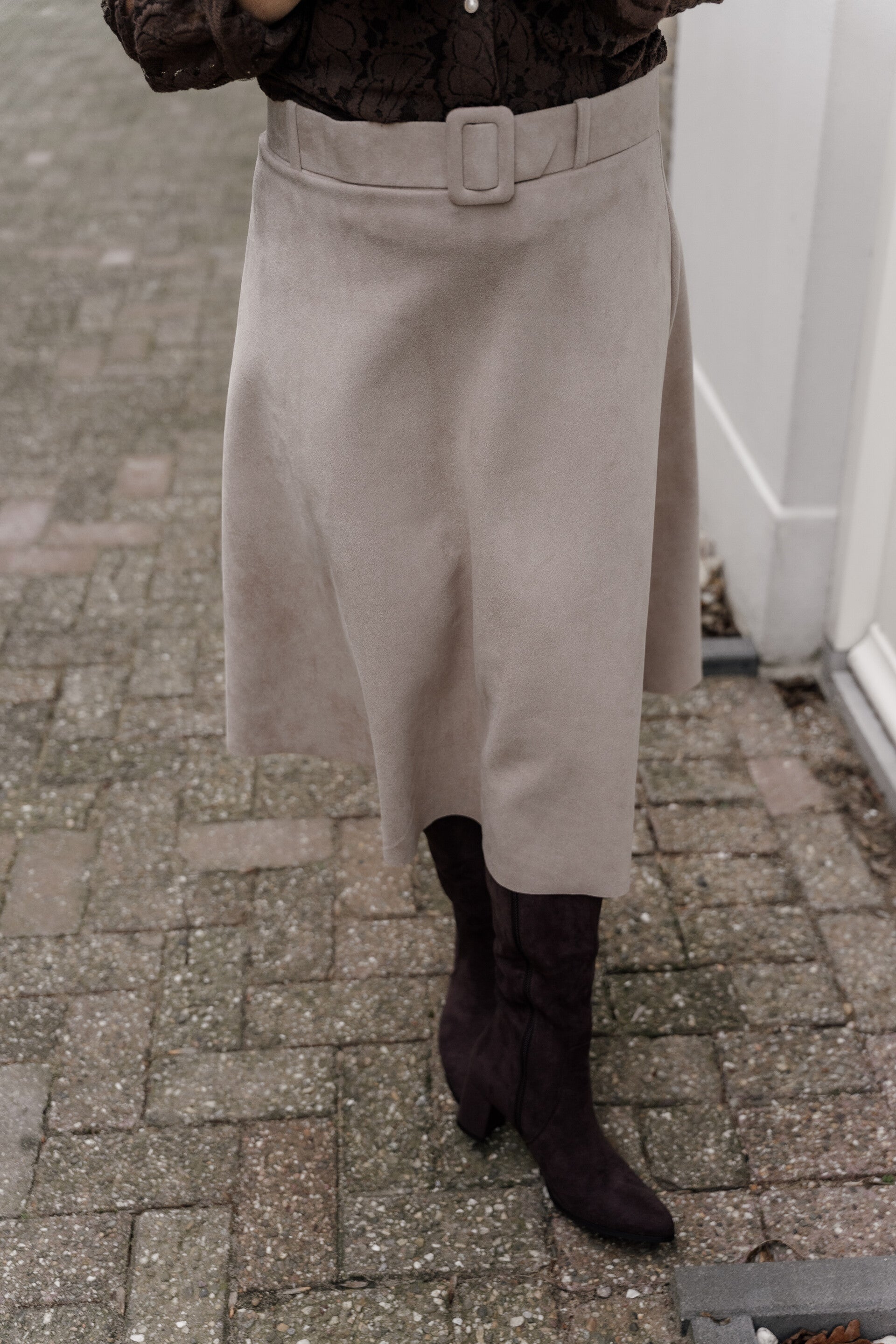 La Flor suède rok ceintuur - beige