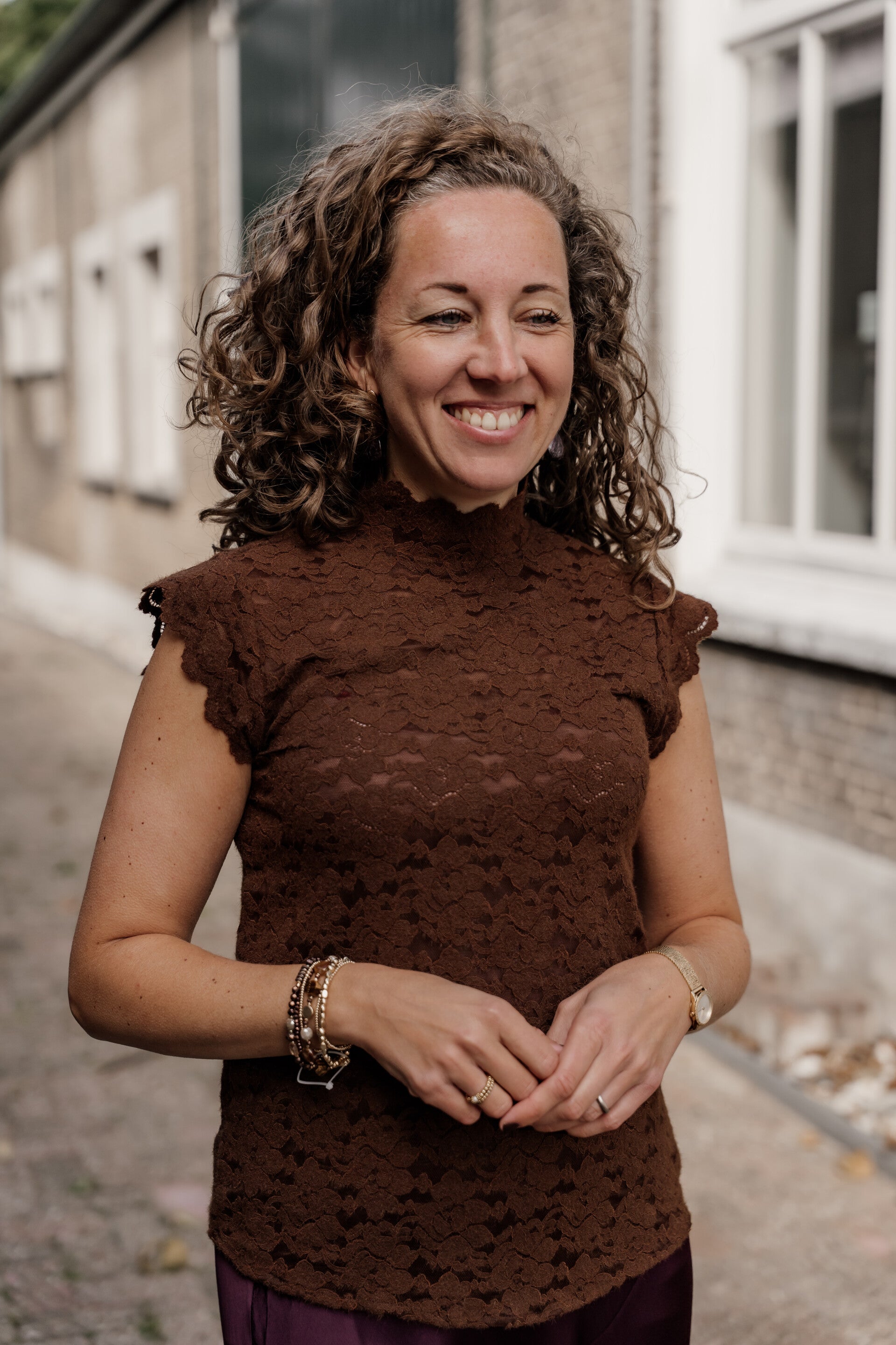 La Flor kanten top mouwloos - bruin