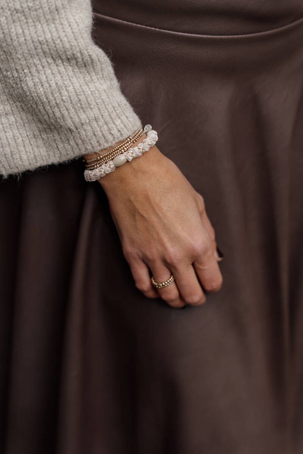 Banditz Beige Goldtwist Velvet