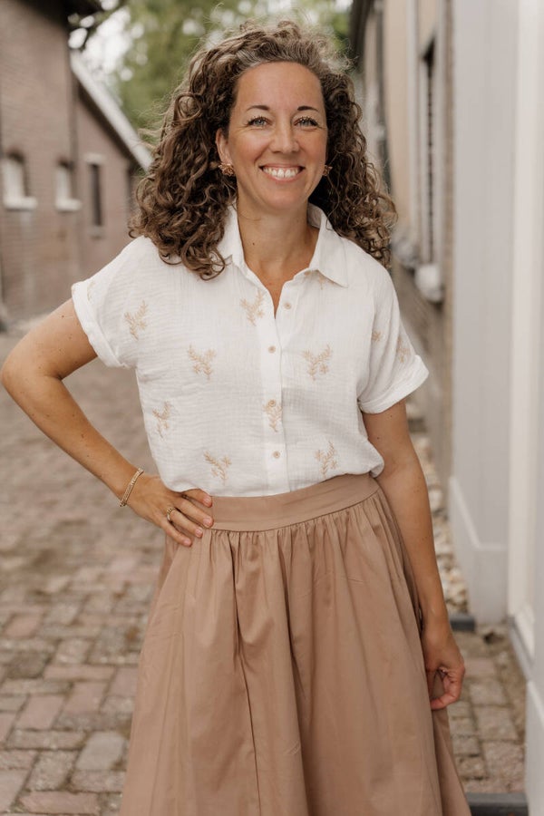 La Flor blouse mousseline camel bloemen - wit