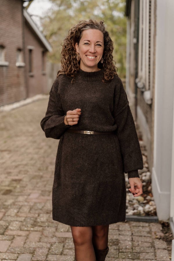 La Flor zacht gebreide jurk - donkerbruin