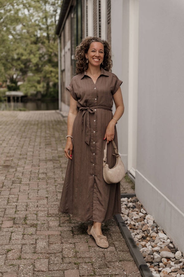 La Flor maxi doorknoop jurk bruin