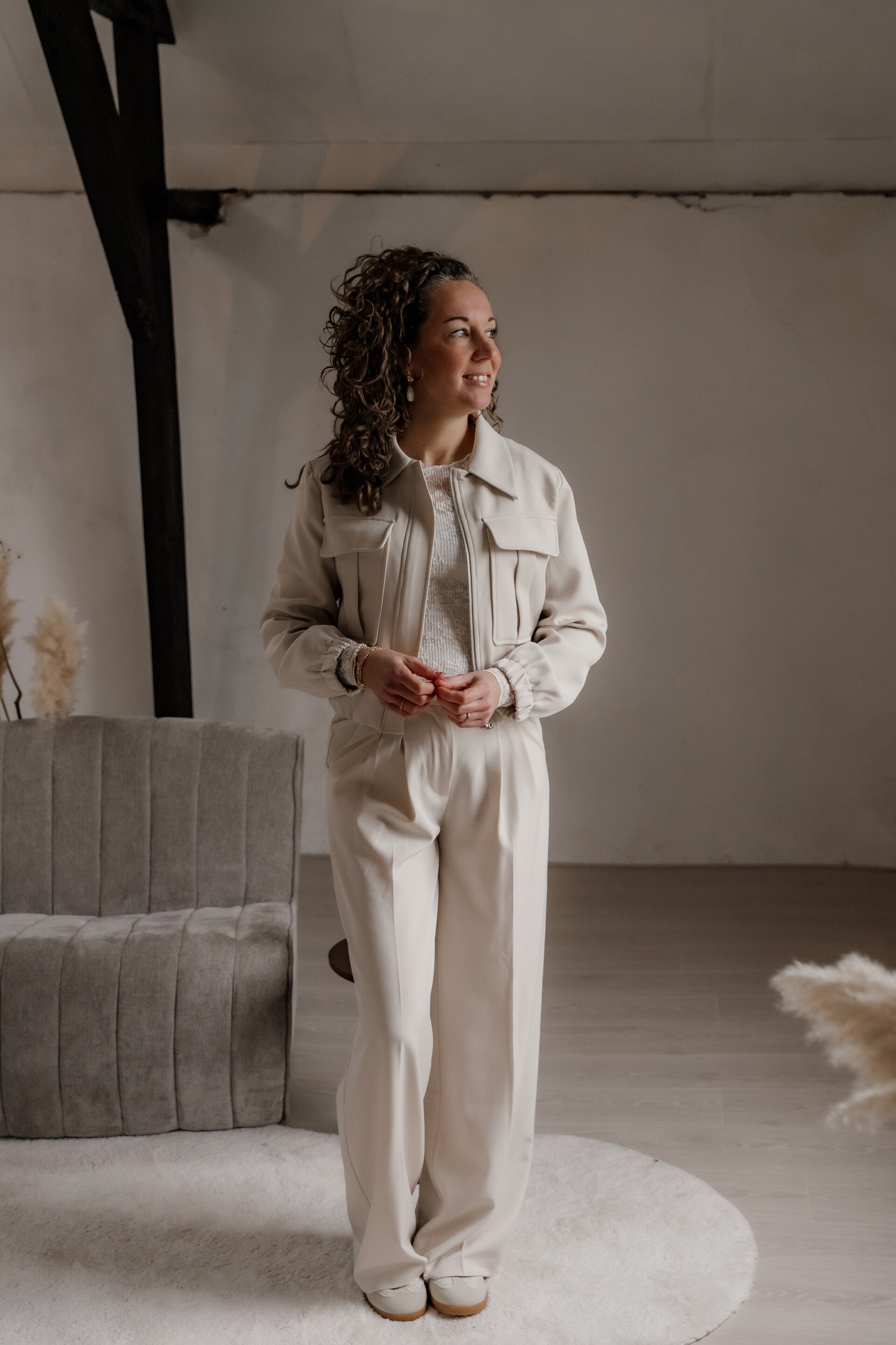 La Flor pantalon beige