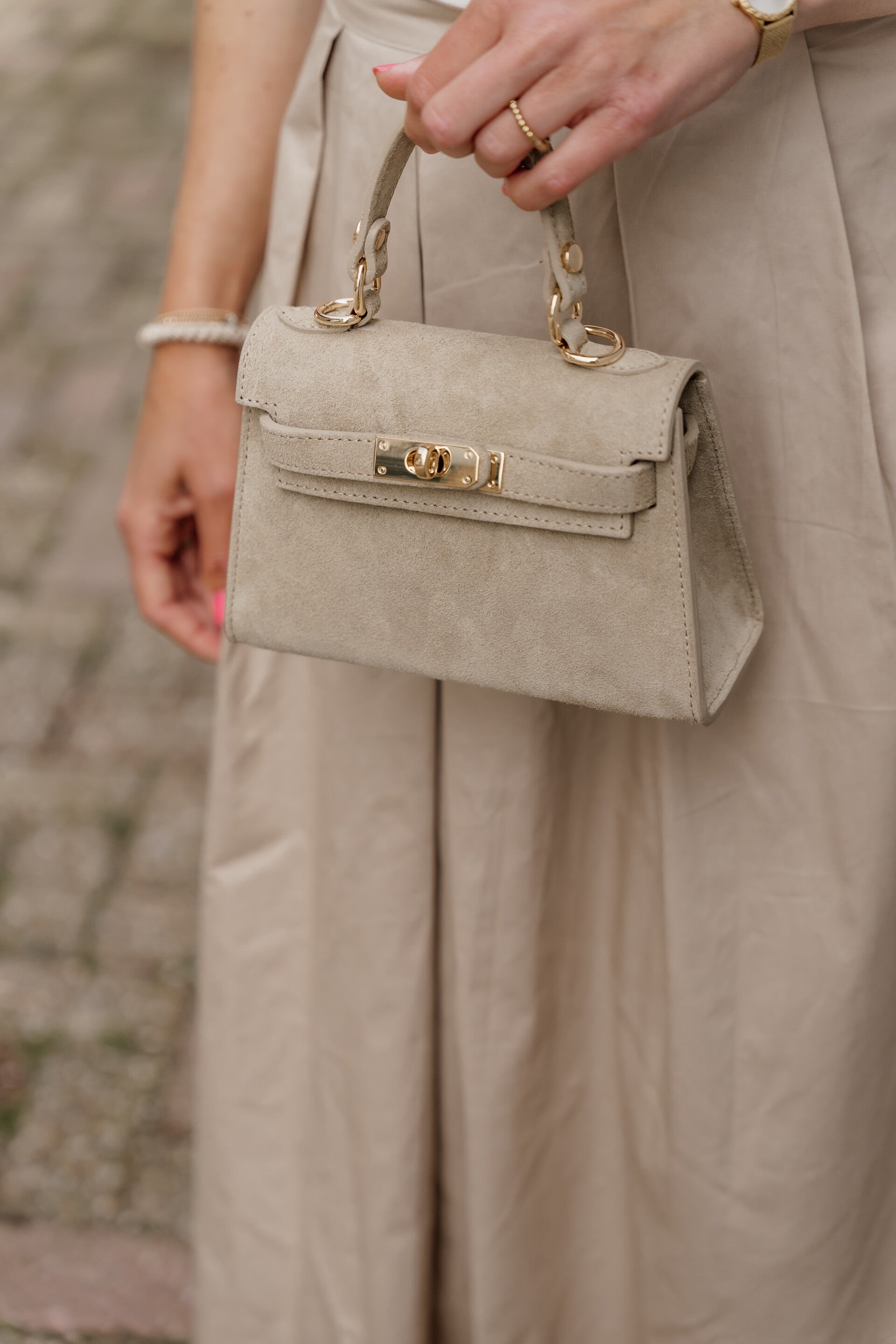 La Flor leren handtas Grace suede zand