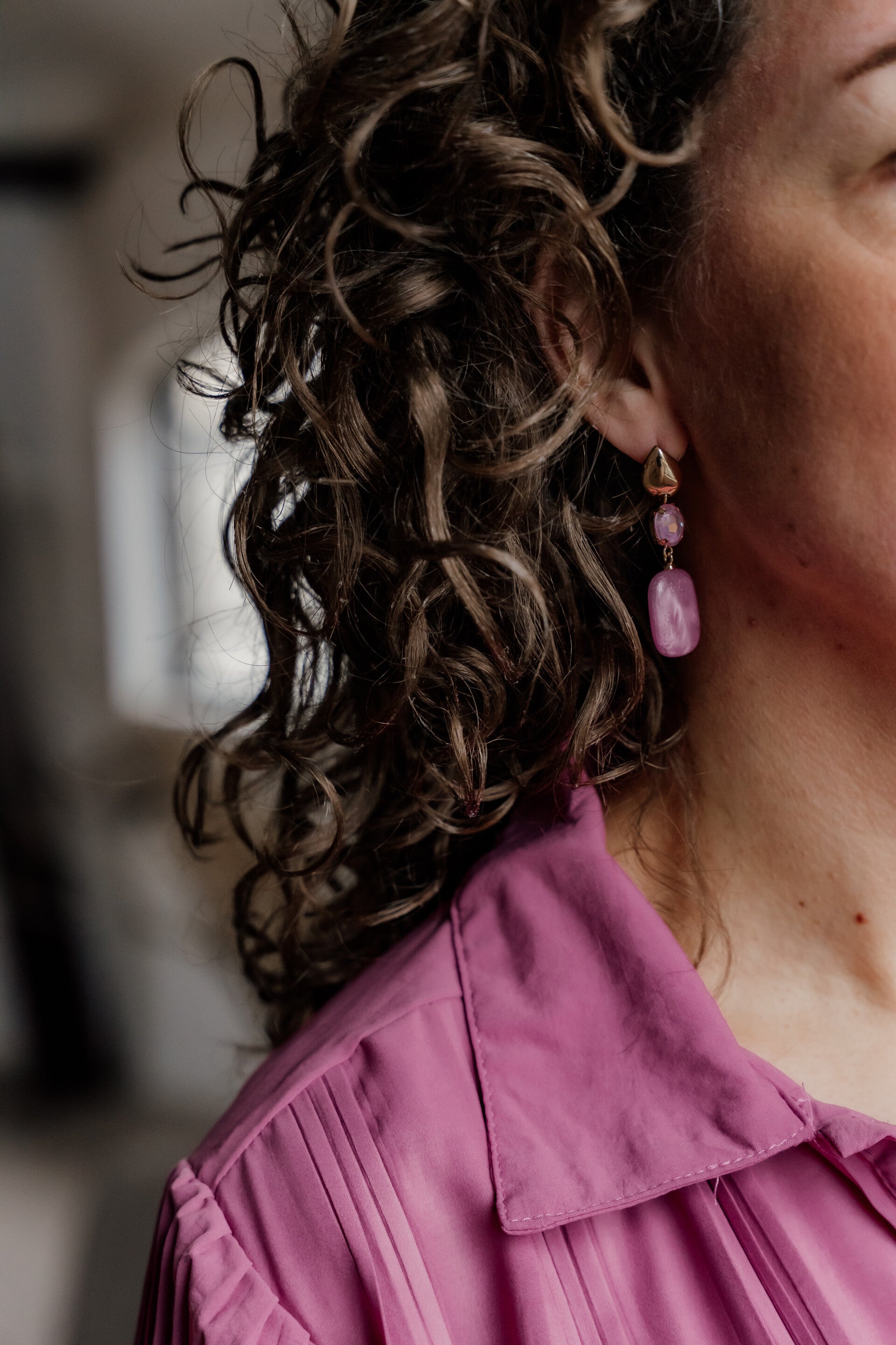 La Flor oorbellen hangers lichtroze