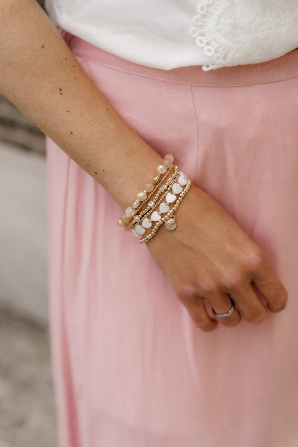La Flor armbandjes hartjes beige-wit