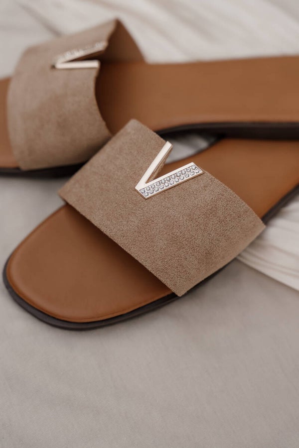 La Flor slippers suède look -v- taupe
