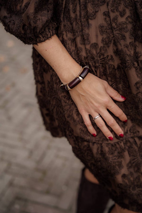 La Flor tube armband donkerbruin goud