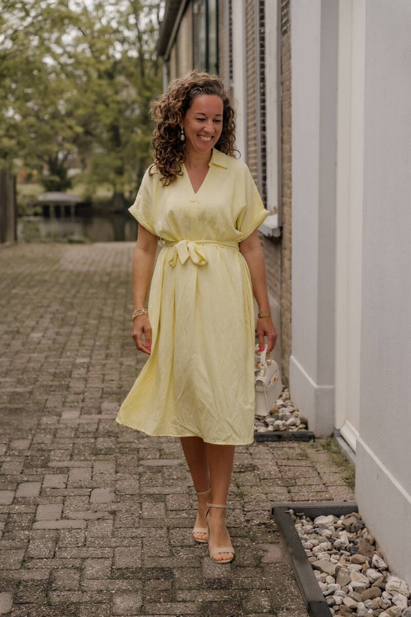 Azzurro viscose jurk lichtgeel
