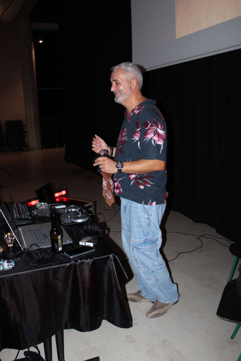 img_5477-standard.jpg