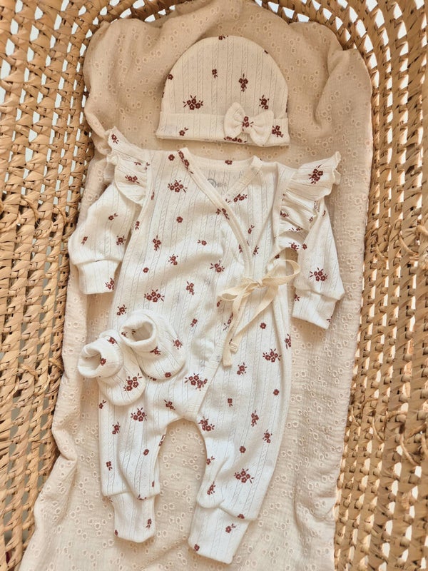 Overslagboxpakje ruffle ajour pointelle *Bloempje *