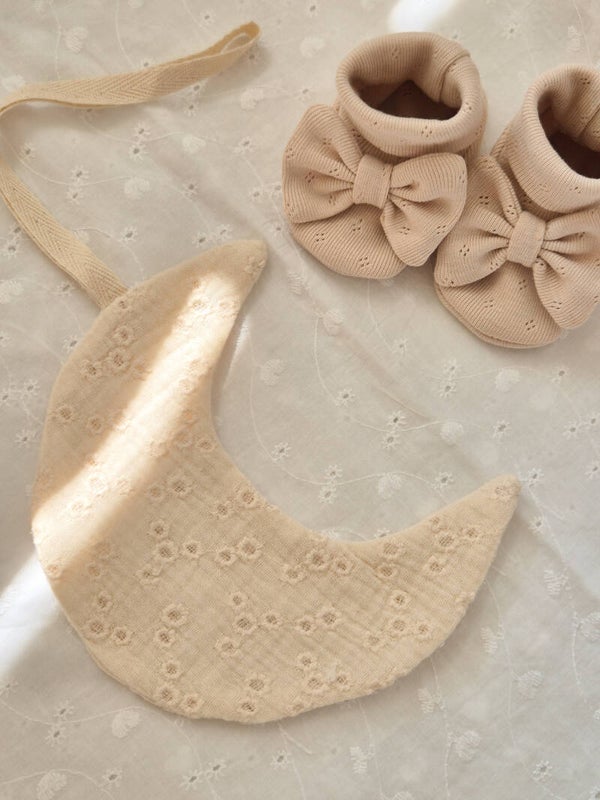 Speendoek broderie *Maan*