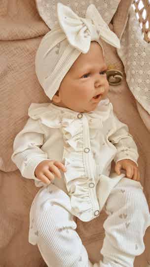 Tulband babymutsje rib met strikje *Klein hartjes*