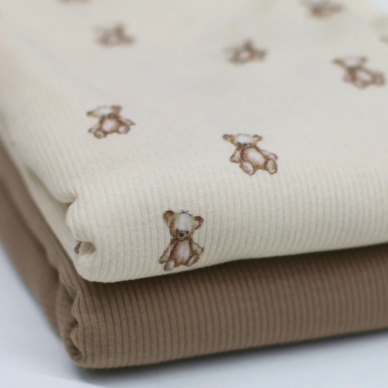 Knoopmutsje rib *Teddy*